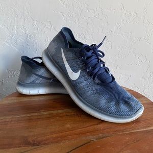 Nike Free Run Flyknit - Men’s Size 9.5